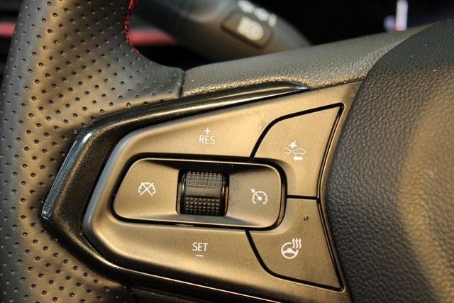 used 2025 Chevrolet Trax car, priced at $23,600