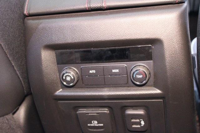 used 2023 Chevrolet Traverse car, priced at $36,900