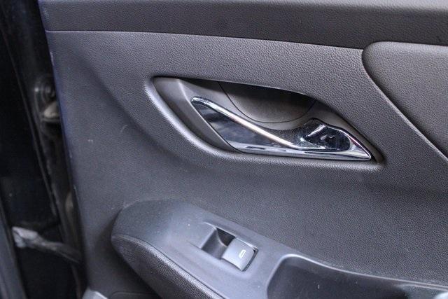 used 2023 Chevrolet Traverse car, priced at $36,900