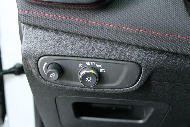 used 2025 Chevrolet TrailBlazer car, priced at $28,900