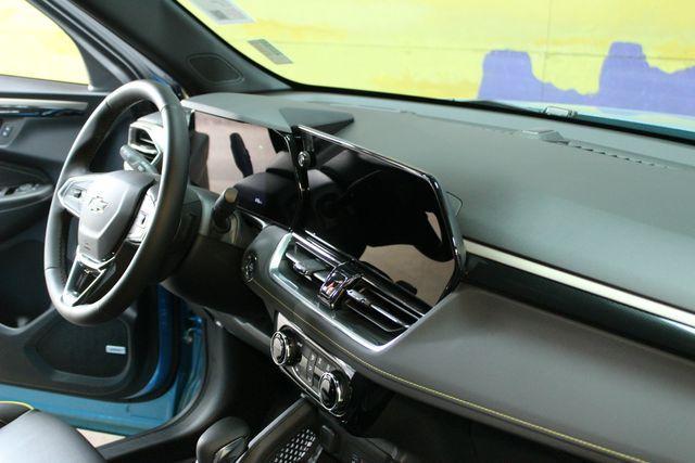used 2026 Chevrolet TrailBlazer car, priced at $32,900