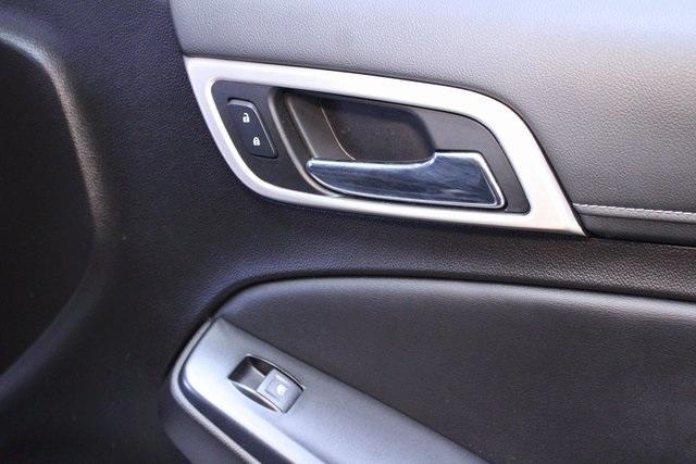 used 2020 GMC Yukon car, priced at $32,900