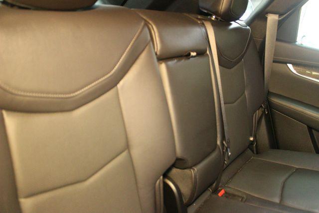 used 2020 Cadillac XT5 car, priced at $29,900