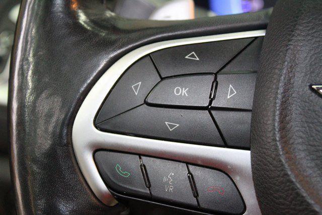 used 2015 Chrysler 200 car, priced at $10,900
