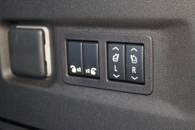 new 2025 Chevrolet Suburban car, priced at $74,222