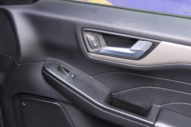 used 2022 Ford Escape car, priced at $21,900