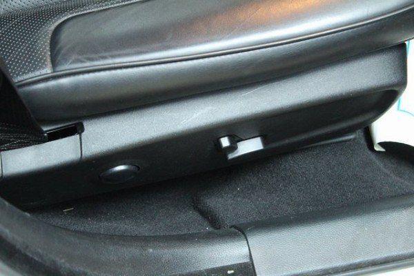 used 2023 Chrysler 300 car