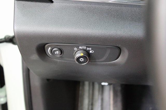 used 2023 Chevrolet Traverse car, priced at $38,800