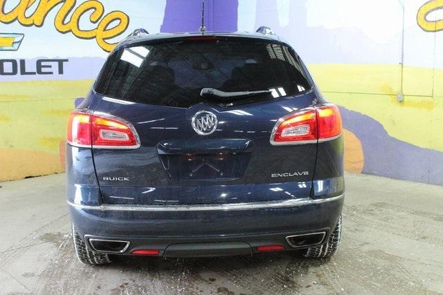 used 2015 Buick Enclave car, priced at $10,900