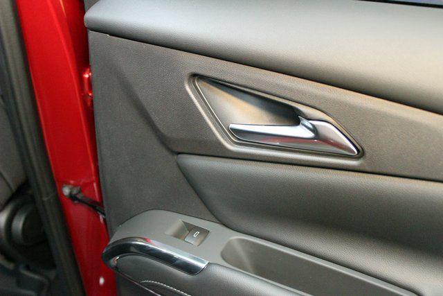 new 2026 Chevrolet Traverse car, priced at $40,465