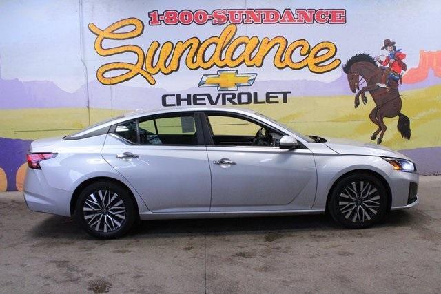 used 2023 Nissan Altima car, priced at $17,500
