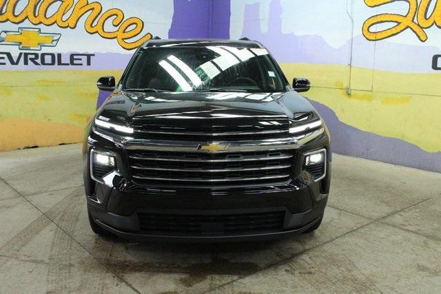 new 2026 Chevrolet Traverse car, priced at $44,048