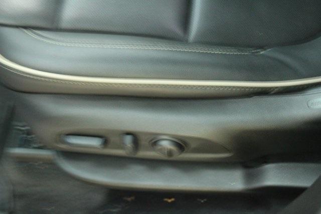 used 2023 Chevrolet Traverse car, priced at $34,900