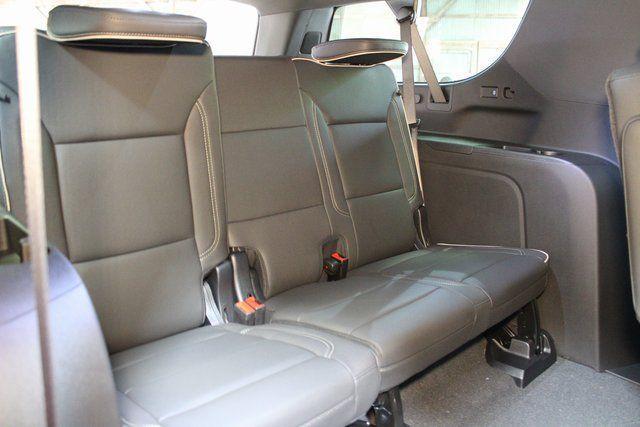 new 2025 Chevrolet Suburban car, priced at $76,250