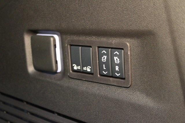 new 2025 Chevrolet Suburban car, priced at $76,750