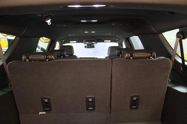 new 2025 Chevrolet Suburban car, priced at $76,750