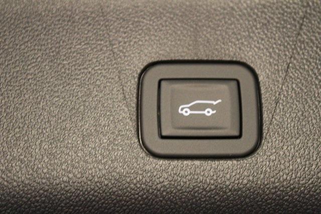 new 2025 Chevrolet Suburban car, priced at $76,750