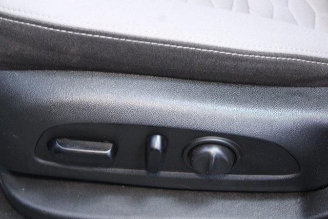 used 2020 Chevrolet Equinox car