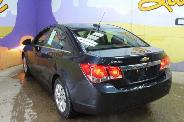 used 2015 Chevrolet Cruze car, priced at $6,900