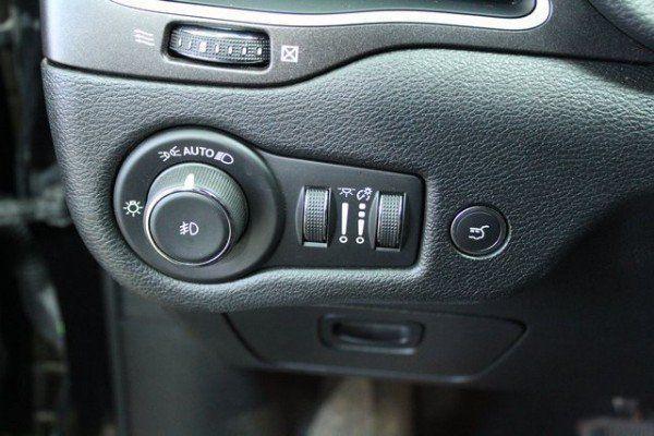 used 2022 Jeep Cherokee car, priced at $24,900