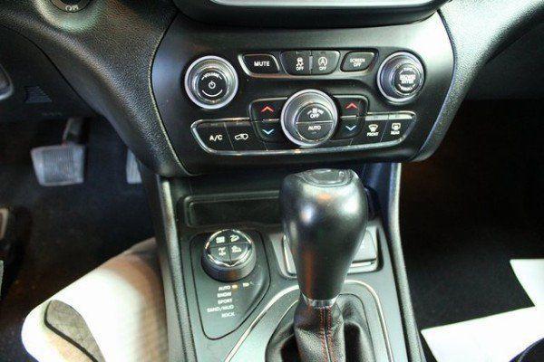 used 2022 Jeep Cherokee car, priced at $24,900