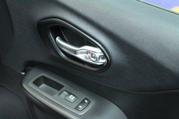 used 2022 Jeep Cherokee car, priced at $24,900