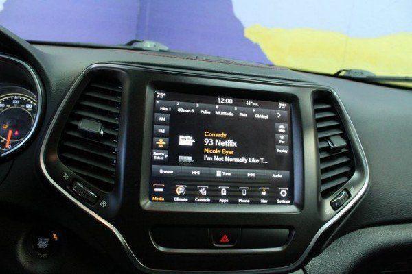 used 2022 Jeep Cherokee car, priced at $24,900