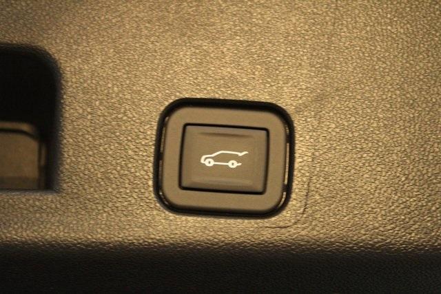 new 2026 Chevrolet Traverse car, priced at $45,298