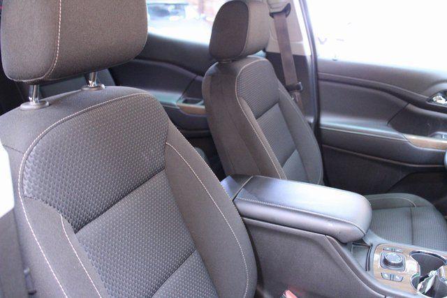 used 2023 GMC Acadia car, priced at $27,900