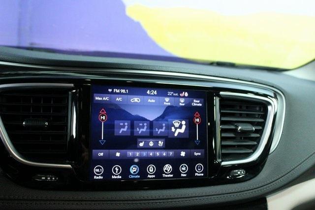 used 2018 Chrysler Pacifica car, priced at $13,900