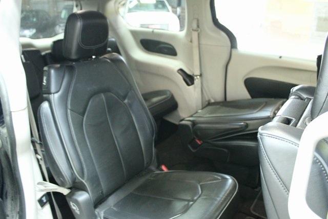 used 2018 Chrysler Pacifica car, priced at $13,900