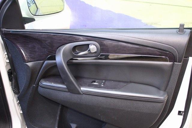 used 2015 Buick Enclave car, priced at $10,500