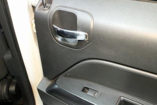 used 2015 Jeep Patriot car, priced at $9,900