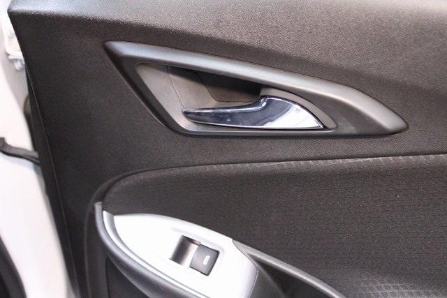 used 2023 Chevrolet Malibu car, priced at $18,200