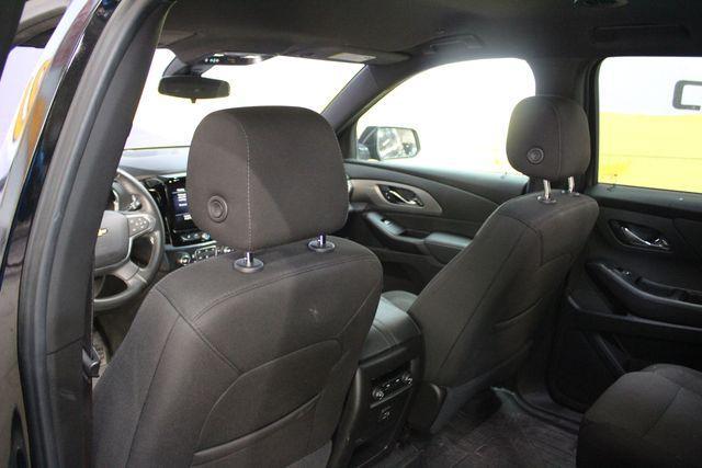 used 2023 Chevrolet Traverse car, priced at $28,194