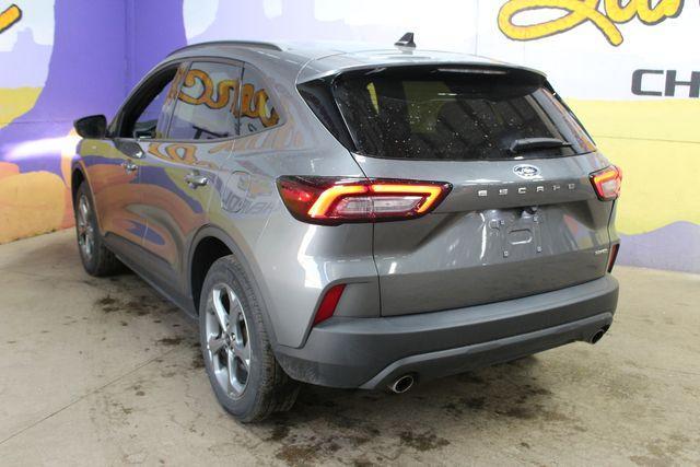 used 2025 Ford Escape car, priced at $24,900