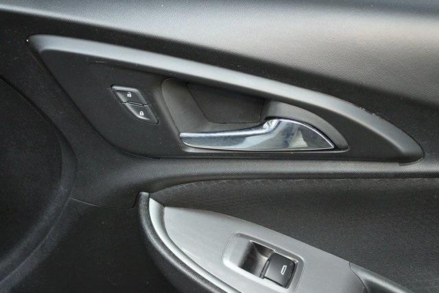 used 2024 Chevrolet Malibu car, priced at $18,900