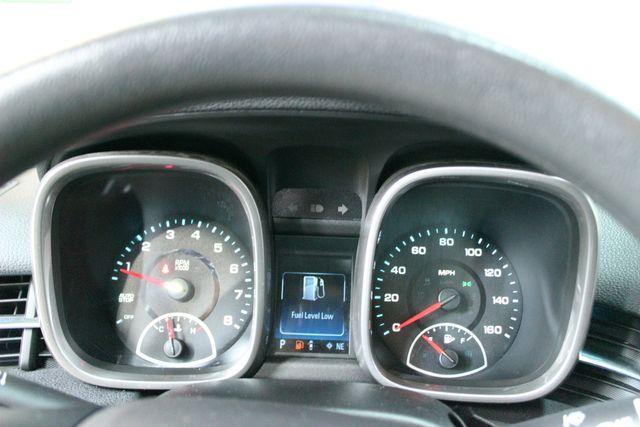 used 2015 Chevrolet Malibu car, priced at $10,900