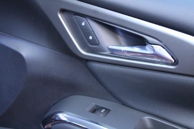 new 2026 Chevrolet Traverse car, priced at $41,937