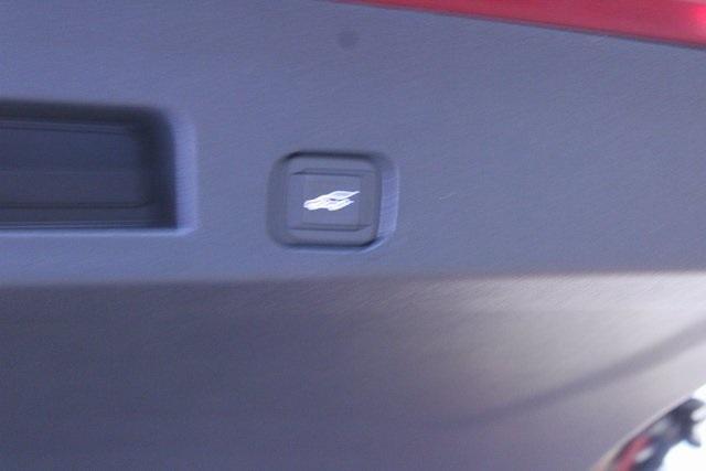 new 2026 Chevrolet Traverse car, priced at $41,937