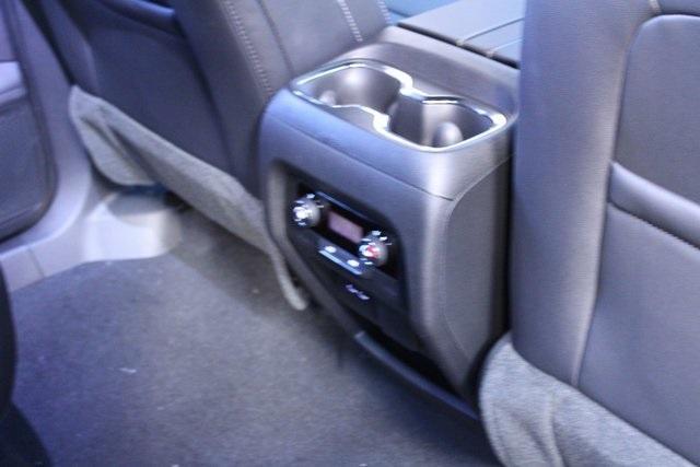 new 2026 Chevrolet Traverse car, priced at $41,937