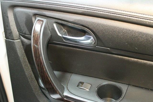 used 2016 Chevrolet Traverse car, priced at $13,500