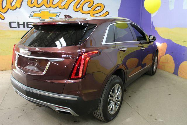 used 2022 Cadillac XT5 car, priced at $28,400