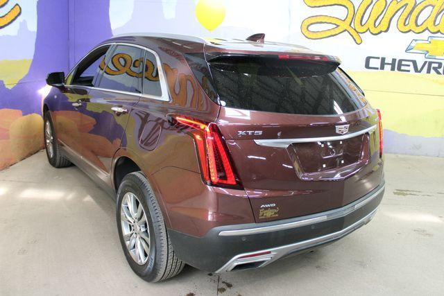 used 2022 Cadillac XT5 car, priced at $28,400