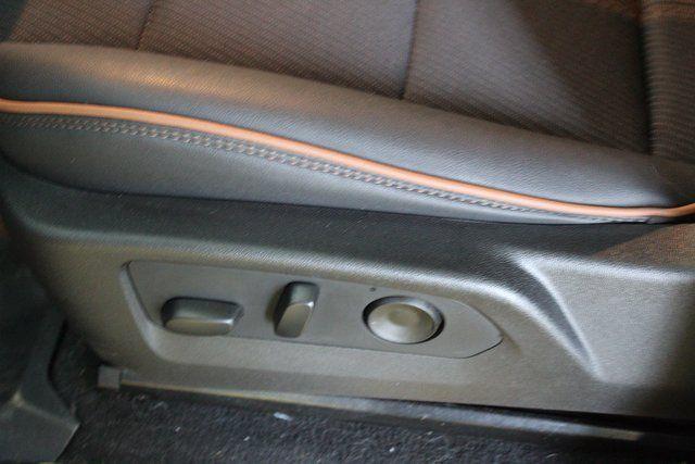 used 2024 GMC Canyon car, priced at $40,900