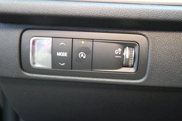 new 2026 Chevrolet Traverse car, priced at $41,999