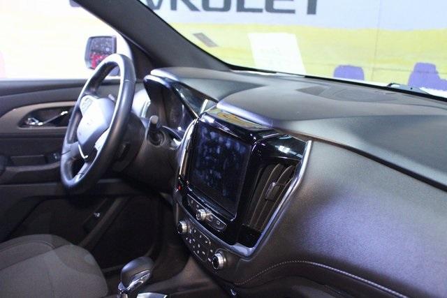 used 2023 Chevrolet Traverse car, priced at $30,900
