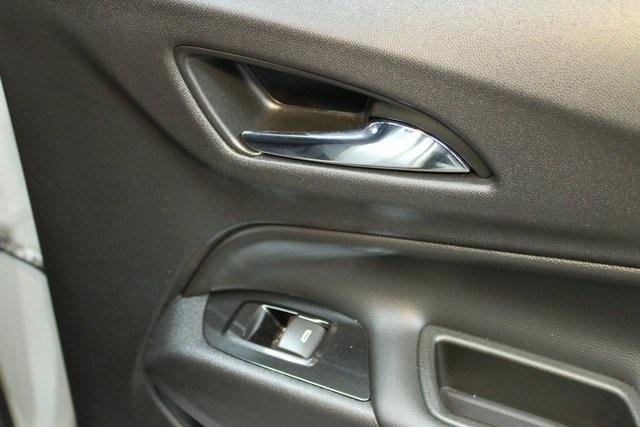 used 2022 Chevrolet Equinox car, priced at $19,900