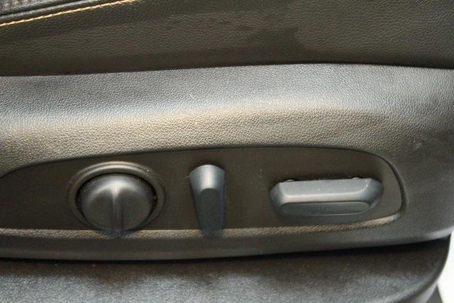 used 2022 Chevrolet Equinox car, priced at $19,900