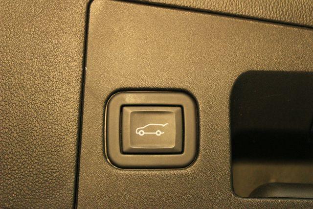 used 2024 Cadillac XT5 car, priced at $31,900